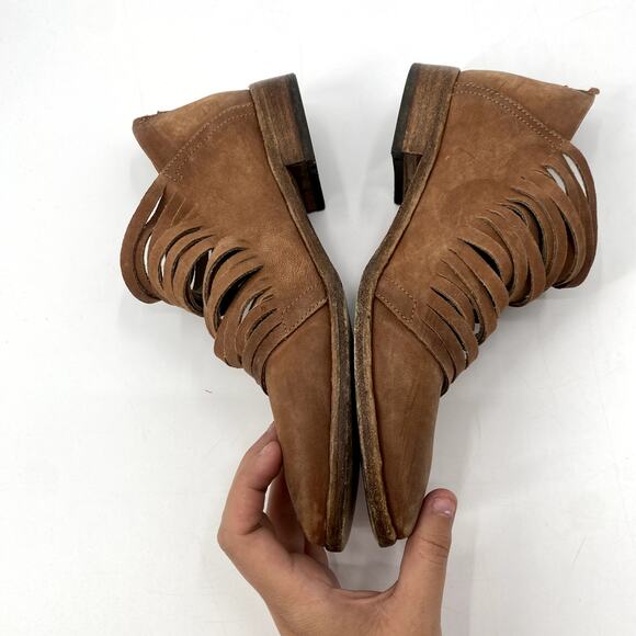 Free People 38 brown Lost Valley leather ankle booties - Picture 2 of 7